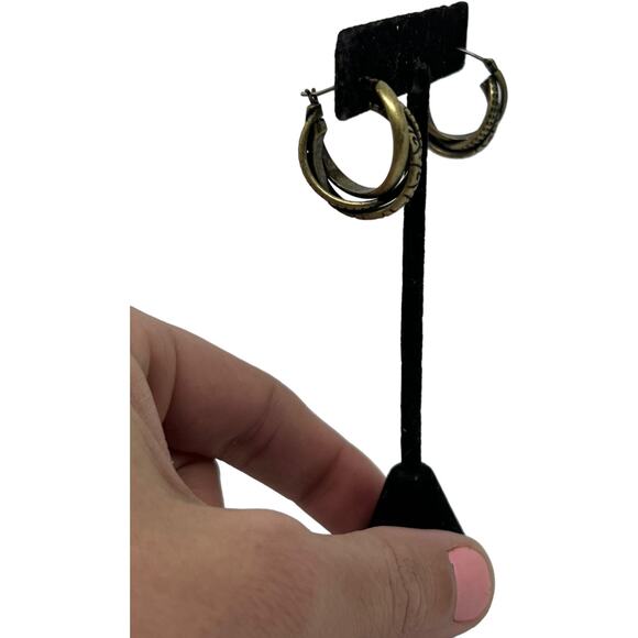 Small Guess Brand 90s Golden Hoop Earrings - Black Accent, Good Condition - Picture 7 of 16